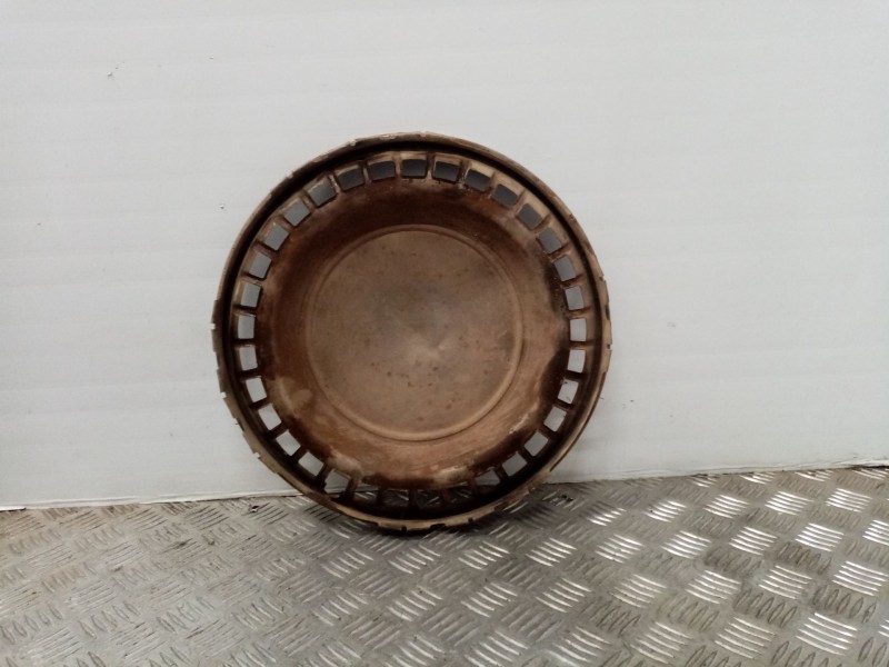 Recambio de tapacubos para chrysler 2l referencia OEM IAM   