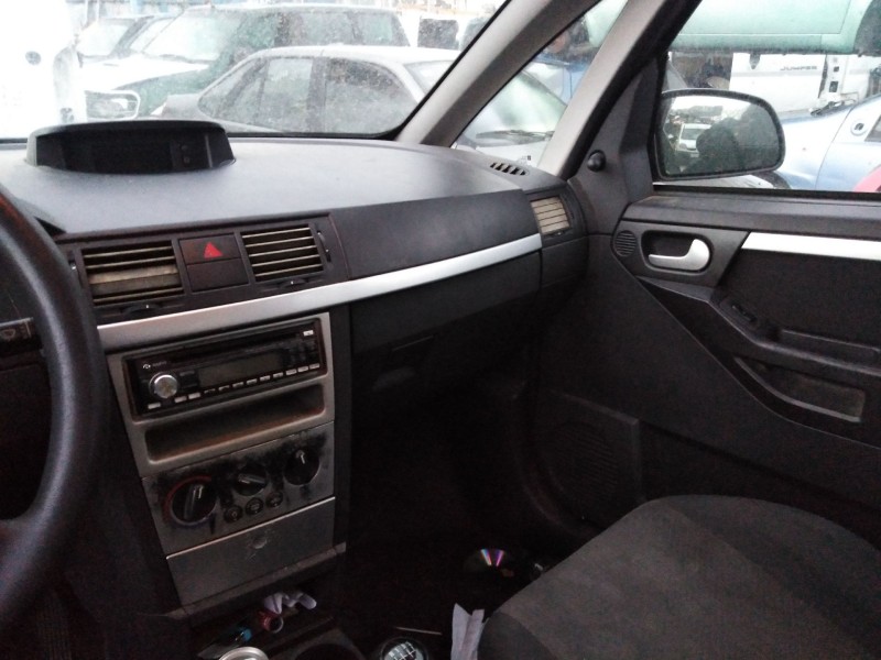 opel meriva a monospace (x03) del año 2003