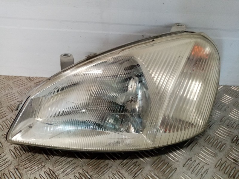 Recambio de faro izquierdo para tata indica referencia OEM IAM 16470102L  