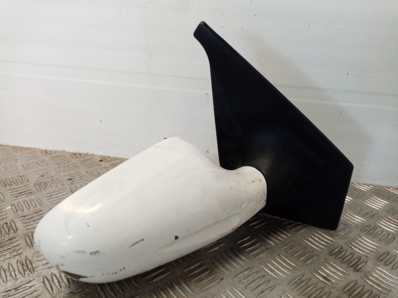 Recambio de retrovisor derecho para tata indica referencia OEM IAM F340060  