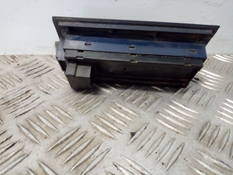 Recambio de motor elevalunas delantero izquierdo para audi a6 berlina (4b2) referencia OEM IAM 4B1959521  