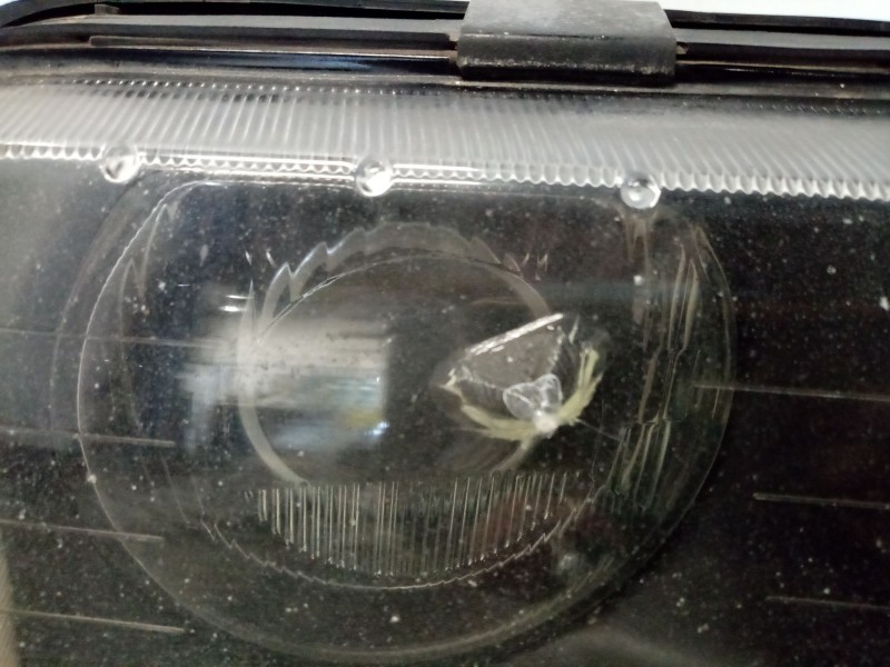 Recambio de faro izquierdo para bmw serie 3 berlina (e36) referencia OEM IAM   