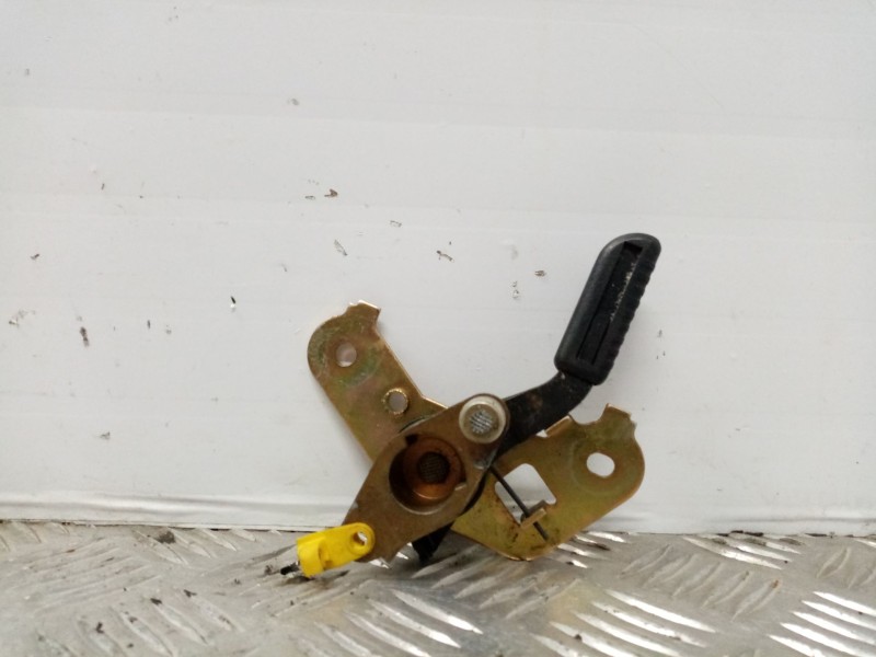 Recambio de maneta interior porton trasero para renault express referencia OEM IAM   