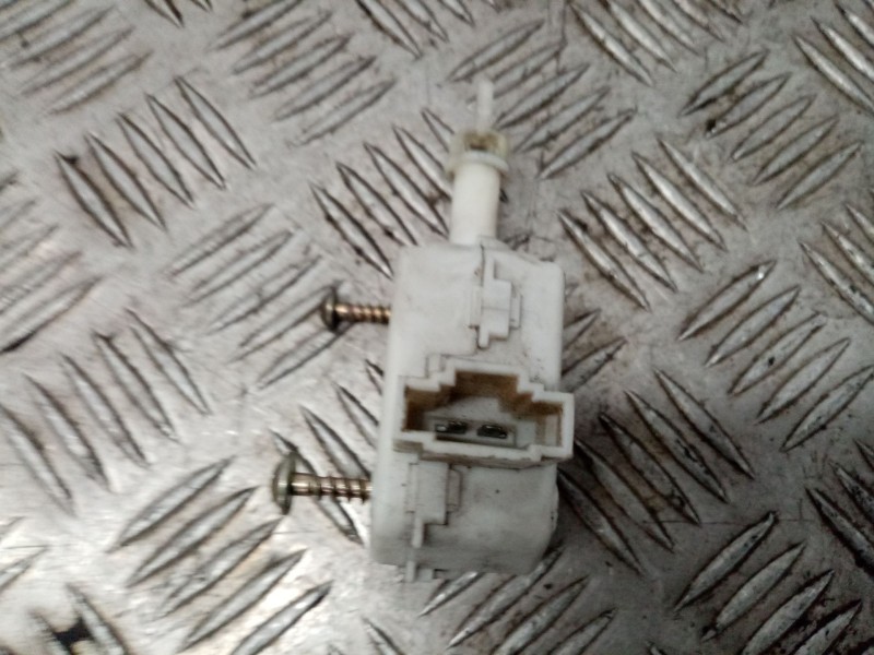 Recambio de motor cierre centralizado porton para audi a6 berlina (4b2) referencia OEM IAM 3B0959781  