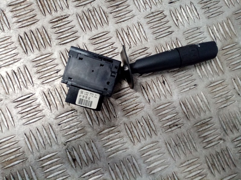 Recambio de mando limpia para peugeot 806 (221) 2.1 td 12v referencia OEM IAM 96132773 61580022 