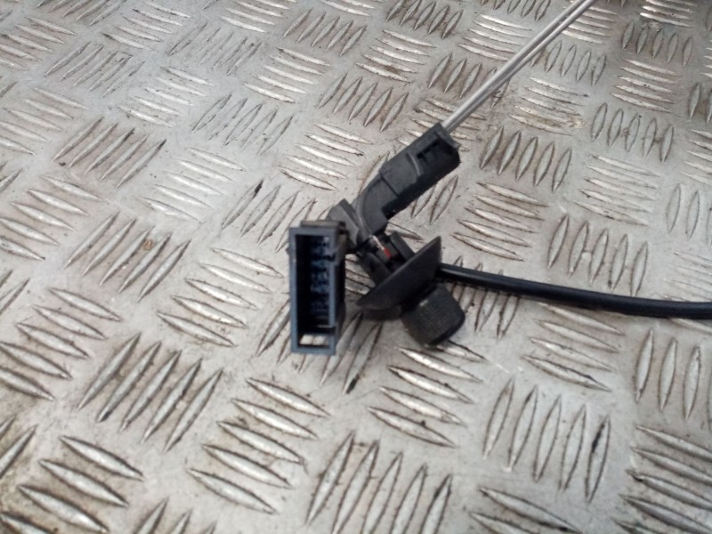 Recambio de retrovisor derecho para seat ibiza (6k1) referencia OEM IAM E9024029  