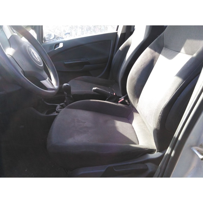 opel corsa d (s07) del año 2009