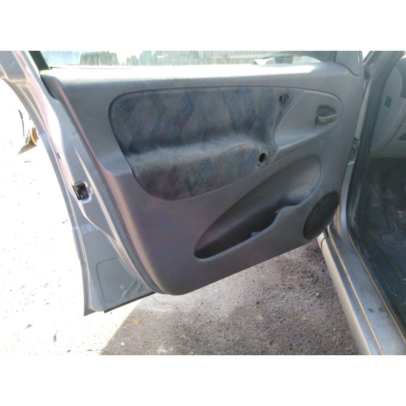 citroen xsara picasso (n68) del año 1999