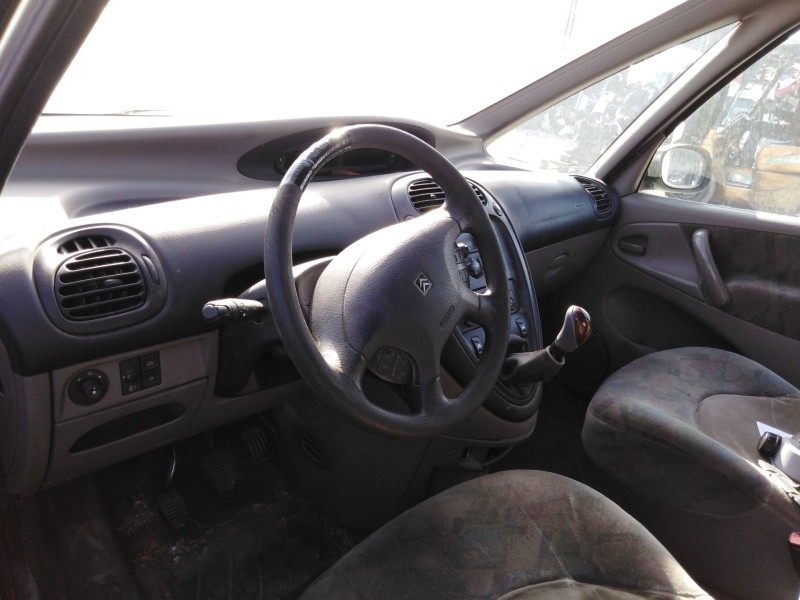 citroen xsara picasso (n68) del año 1999
