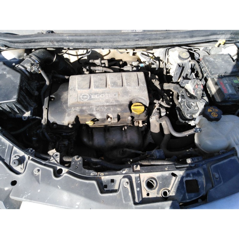 opel corsa d (s07) del año 2009