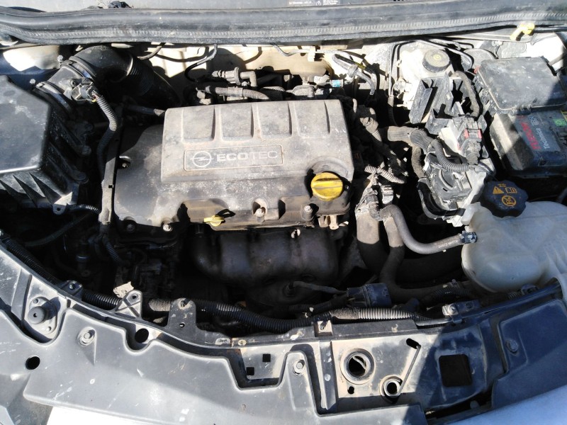 opel corsa d (s07) del año 2009