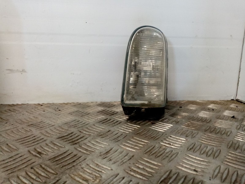 Recambio de faro antiniebla izquierdo para renault espace iv (jk0) referencia OEM IAM 67722190  