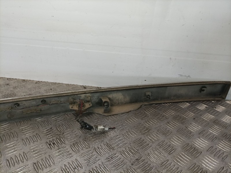 Recambio de moldura piloto matricula para nissan serena (c23m) referencia OEM IAM   