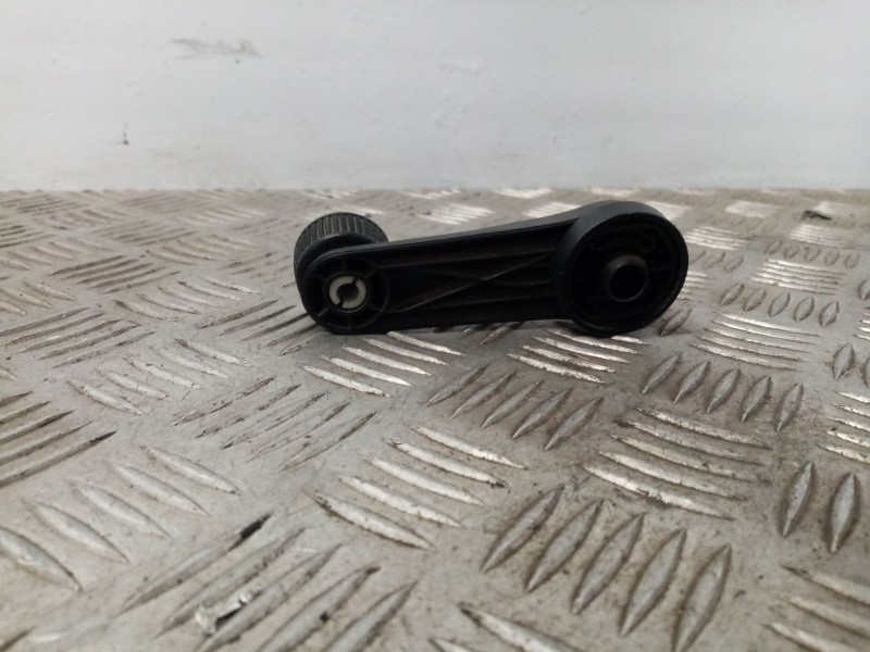 Recambio de maneta elevalunas trasera derecha para skoda fabia (6y2/6y3) 1.4 referencia OEM IAM 1H0837581D  