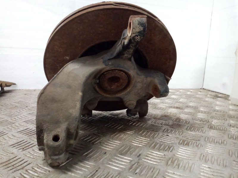 Recambio de mangueta delantera derecha para ford focus c-max (cap) ghia (d) referencia OEM IAM 3M513K17  