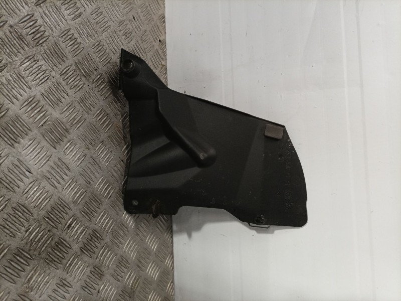 Recambio de moldura para mercedes clase c (w203) sportcoupe referencia OEM IAM 2038301513   Recambio de moldura para mercedes clase c (w203) sportcoupe referencia OEM IAM 2038301513