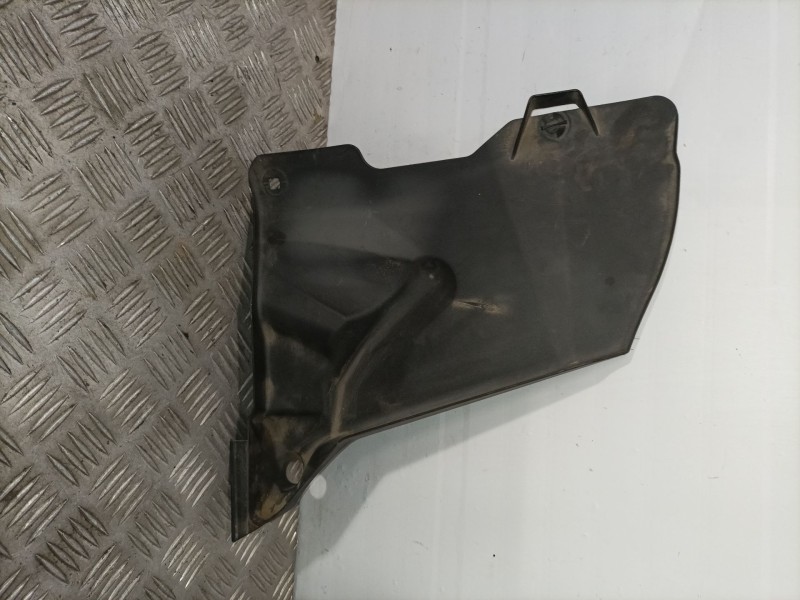 Recambio de moldura para mercedes clase c (w203) sportcoupe referencia OEM IAM 2038301513   Recambio de moldura para mercedes clase c (w203) sportcoupe referencia OEM IAM 2038301513