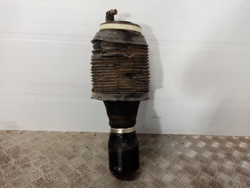 Recambio de amortiguador delantero izquierdo para chevrolet chevy van 3.0 referencia OEM IAM 4892435010  