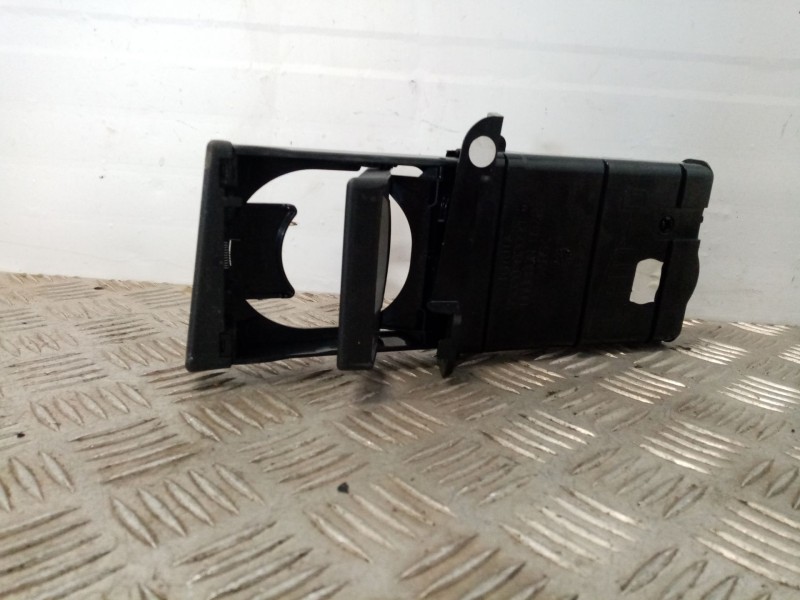 Recambio de posavasos para toyota verso (_r2_) 1.6 d4-d (war20_) referencia OEM IAM   