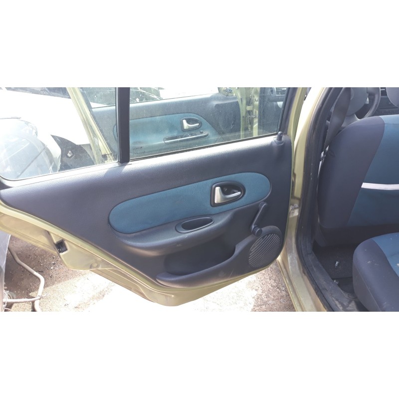 renault clio ii fase ii (b/cb0) del año 2001