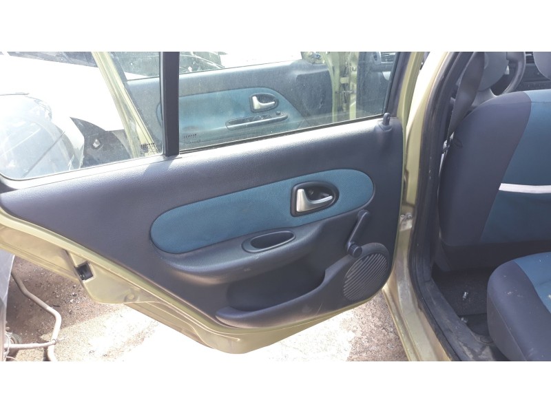 renault clio ii fase ii (b/cb0) del año 2001