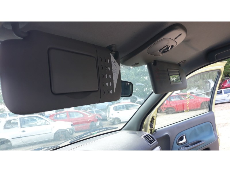 renault clio ii fase ii (b/cb0) del año 2001