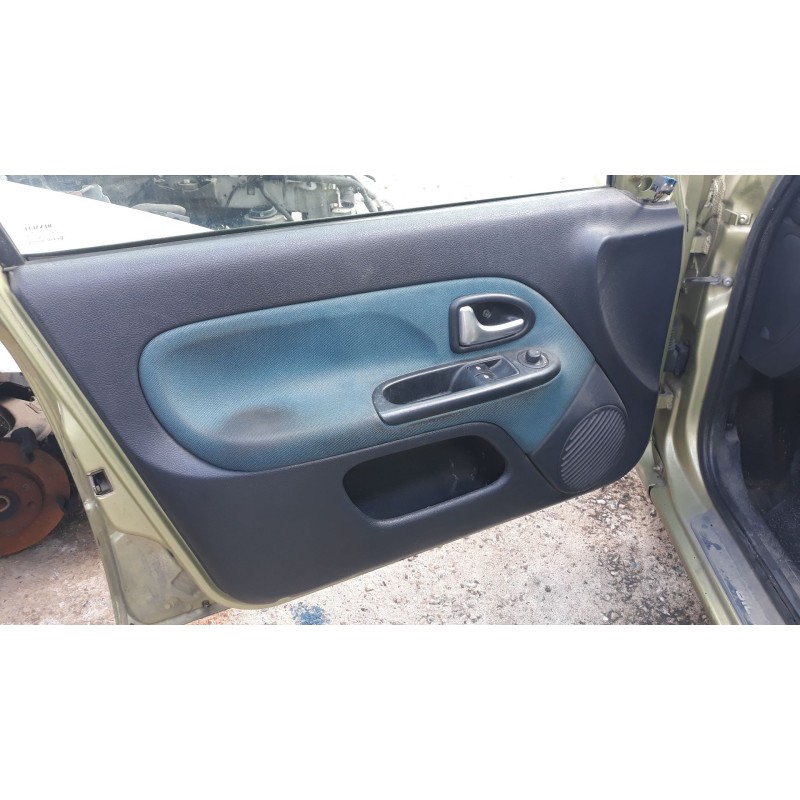 renault clio ii fase ii (b/cb0) del año 2001