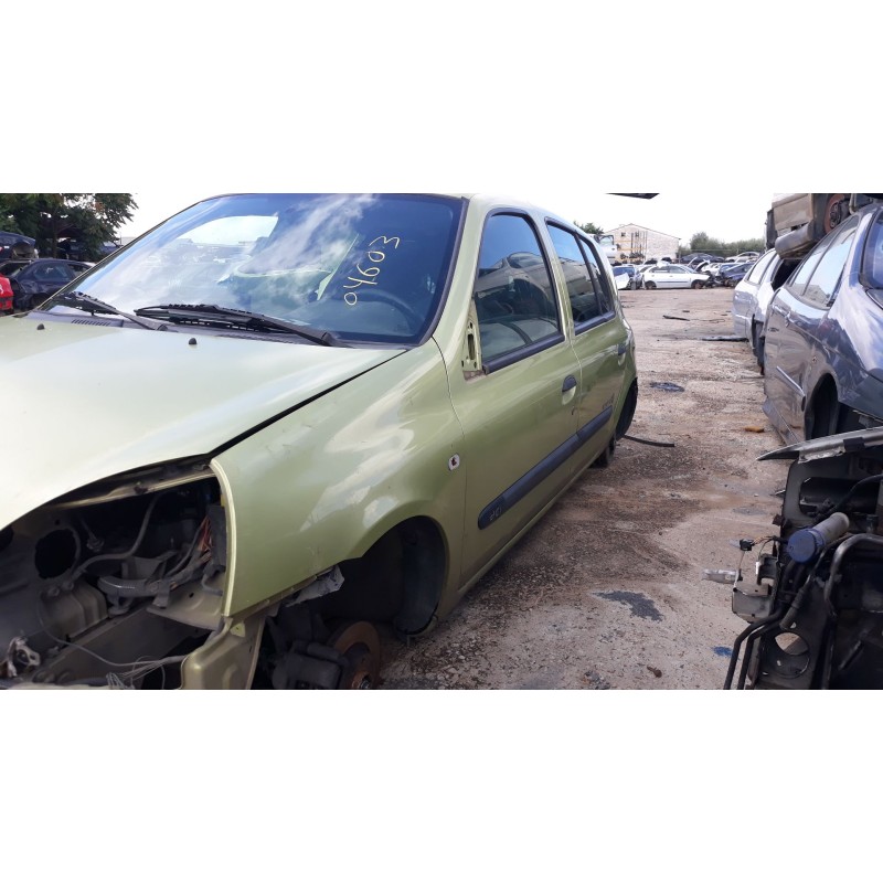 renault clio ii fase ii (b/cb0) del año 2001