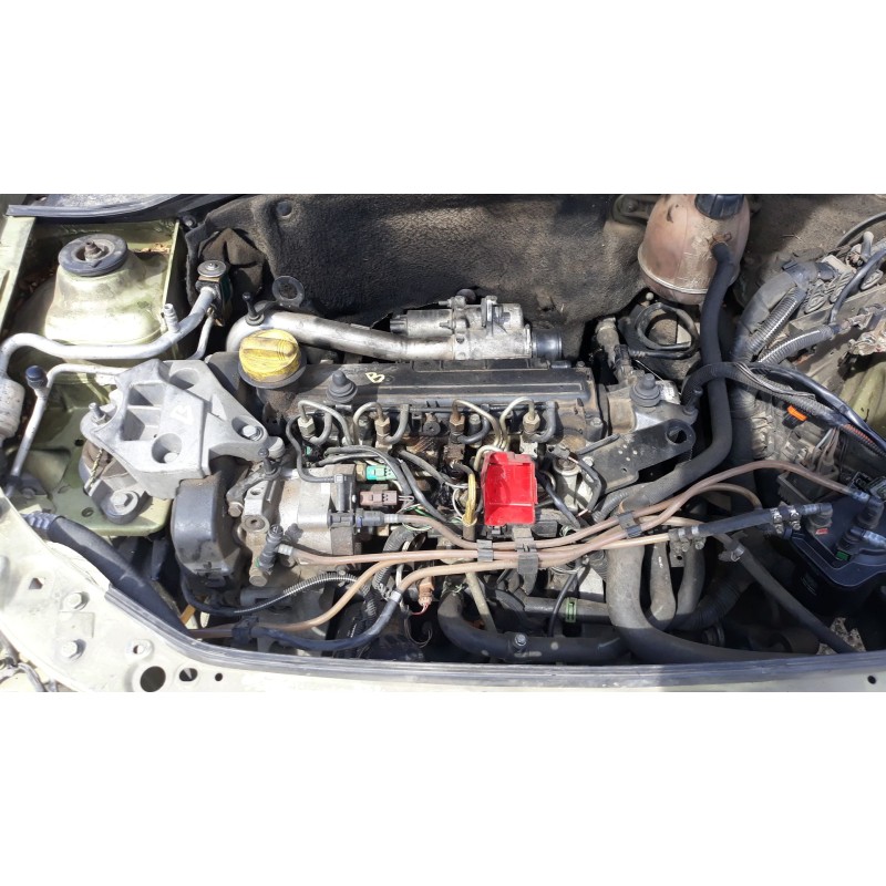 renault clio ii fase ii (b/cb0) del año 2001