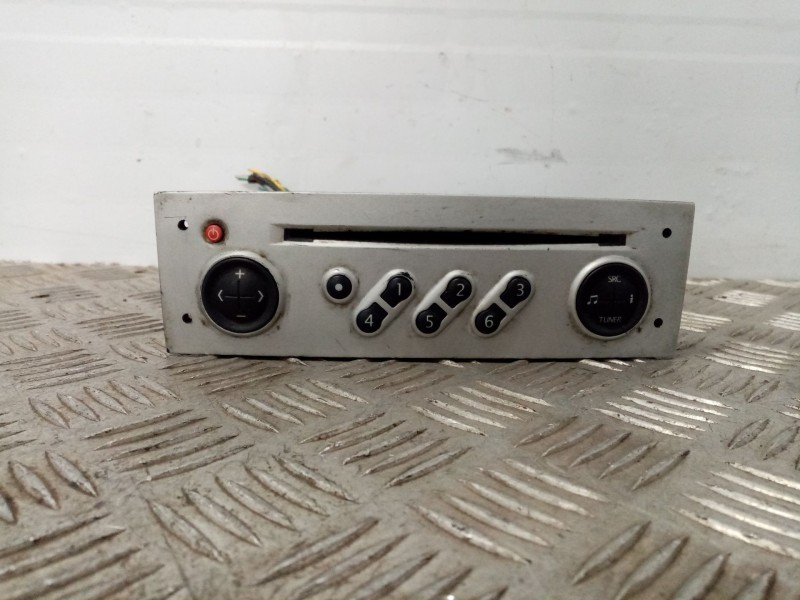 Recambio de sistema audio / radio cd para renault modus confort dynamique referencia OEM IAM   