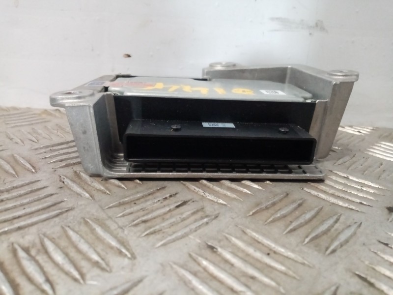 Recambio de centralita airbag para renault modus confort dynamique referencia OEM IAM 8200441250  