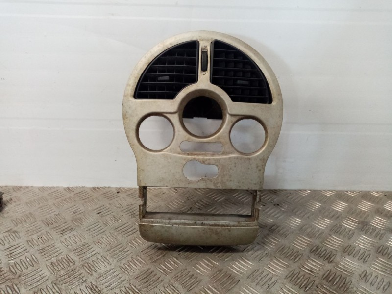 Recambio de mascara central de salpicadero para renault modus confort dynamique referencia OEM IAM   