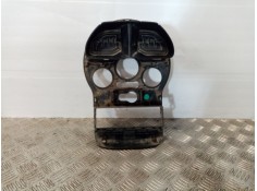 Recambio de mascara central de salpicadero para renault modus confort dynamique referencia OEM IAM    2