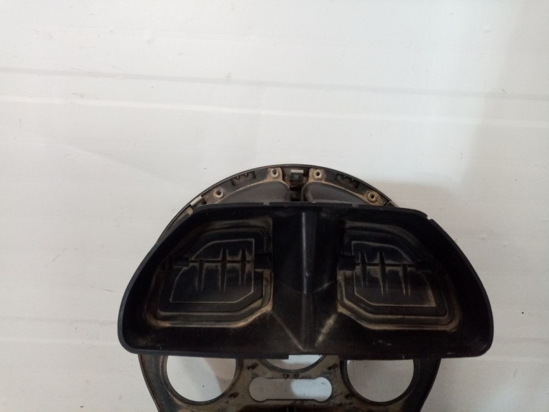 Recambio de mascara central de salpicadero para renault modus confort dynamique referencia OEM IAM   