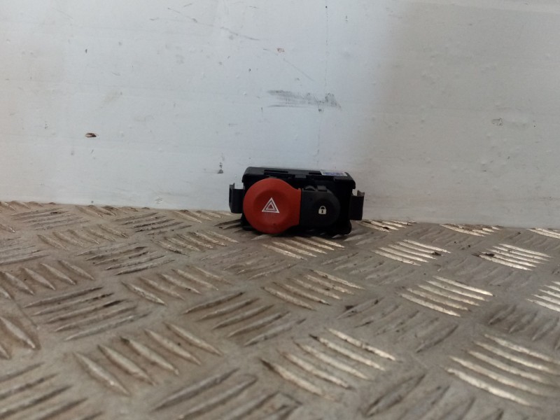 Recambio de warning para renault modus confort dynamique referencia OEM IAM 8200214896  