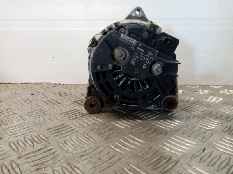 Recambio de alternador para renault modus confort dynamique referencia OEM IAM 8200325823  