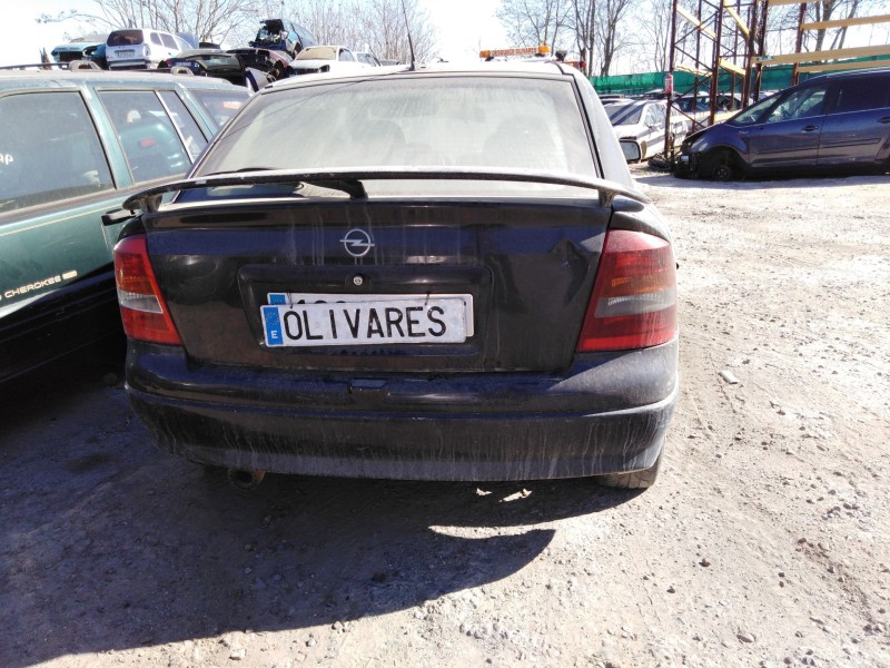 opel astra g fastback (t98) del año 2000