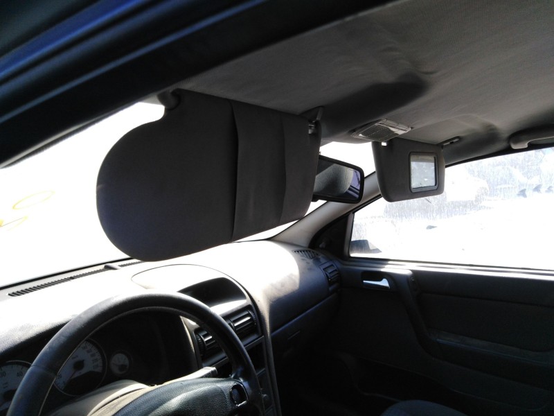 opel astra g fastback (t98) del año 2000