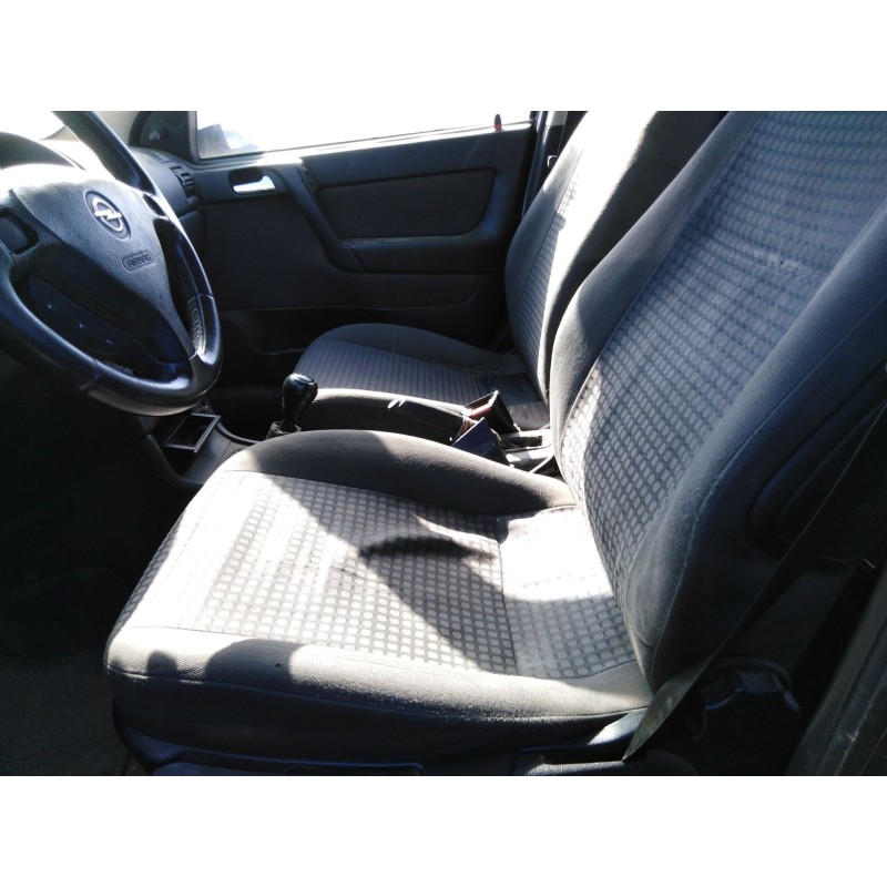 opel astra g fastback (t98) del año 2000