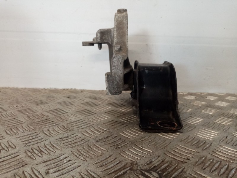 Recambio de soporte motor derecho para renault modus confort dynamique referencia OEM IAM 8200140431  