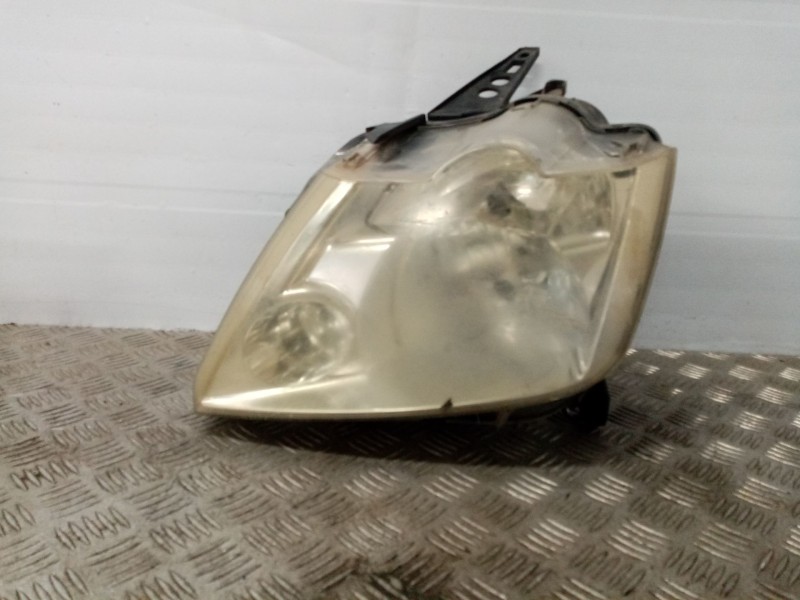Recambio de faro izquierdo para renault modus confort dynamique referencia OEM IAM 7701058174  
