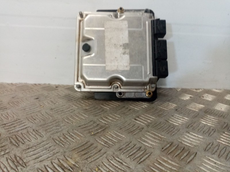 Recambio de centralita motor uce para peugeot 307 (s1) referencia OEM IAM 9647472780  