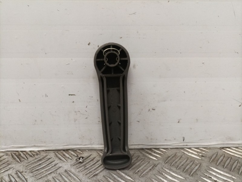 Recambio de maneta elevalunas trasera izquierda para kia carnival referencia OEM IAM 0K55272330  