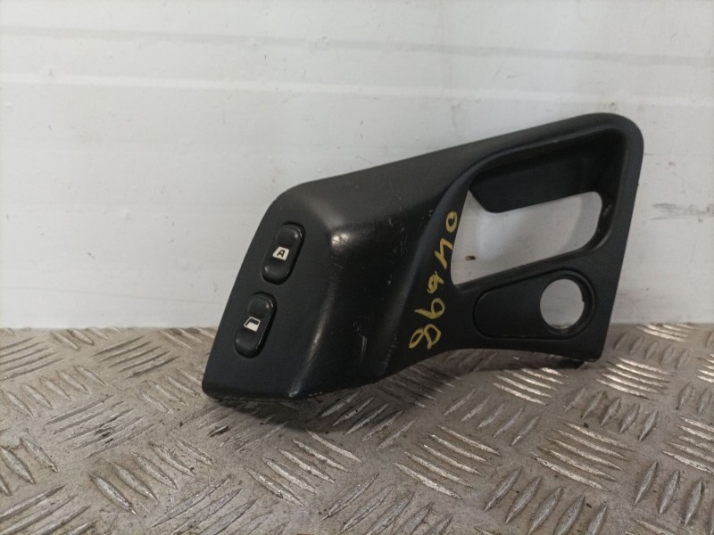 Recambio de mando elevalunas delantero izquierdo para citroen xantia berlina 1.6 sx referencia OEM IAM   