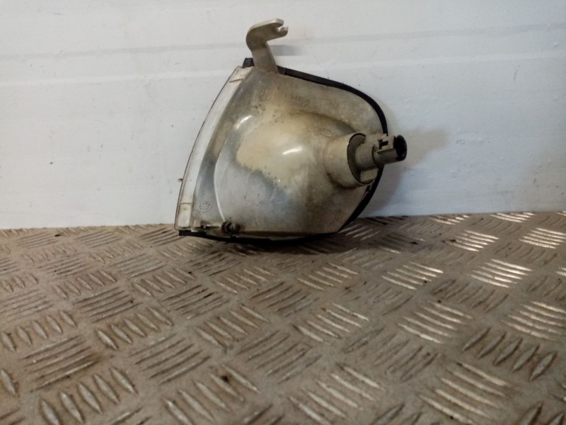 Recambio de piloto delantero derecho para nissan serena (c23m) referencia OEM IAM   