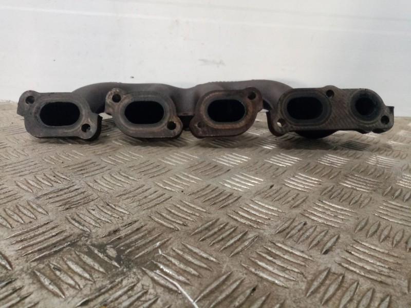 Recambio de colector escape para renault master ii phase 2 caja cerrada referencia OEM IAM 8200042882  