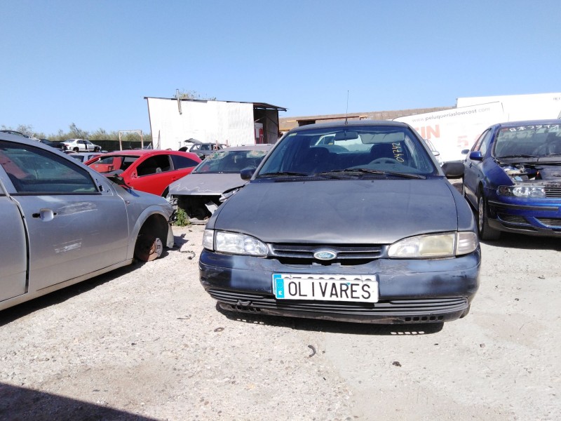 ford mondeo i sedán (gbp) del año 1993