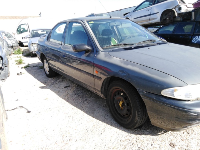 ford mondeo i sedán (gbp) del año 1993