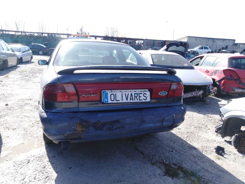 ford mondeo i sedán (gbp) del año 1993