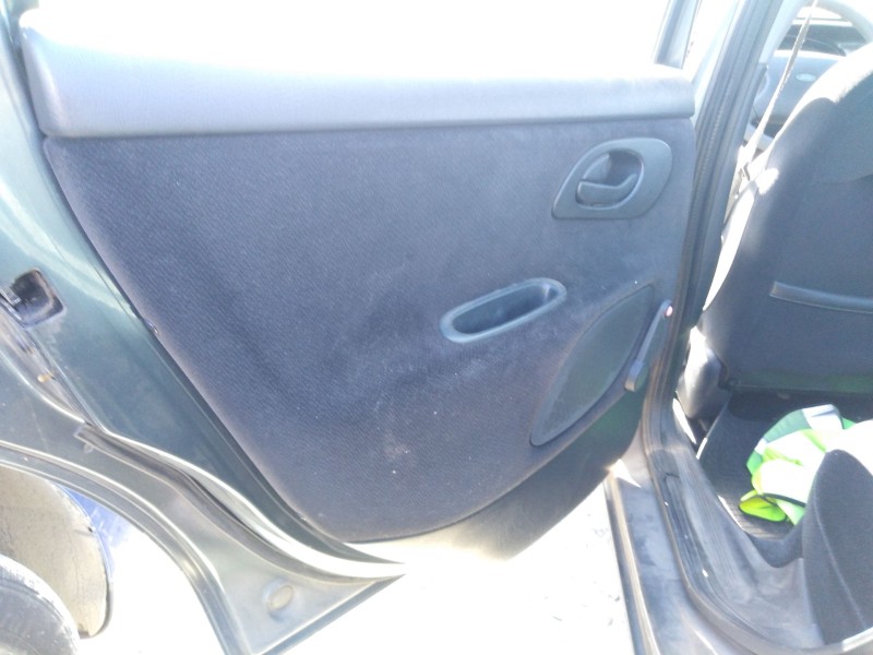 ford mondeo i sedán (gbp) del año 1993